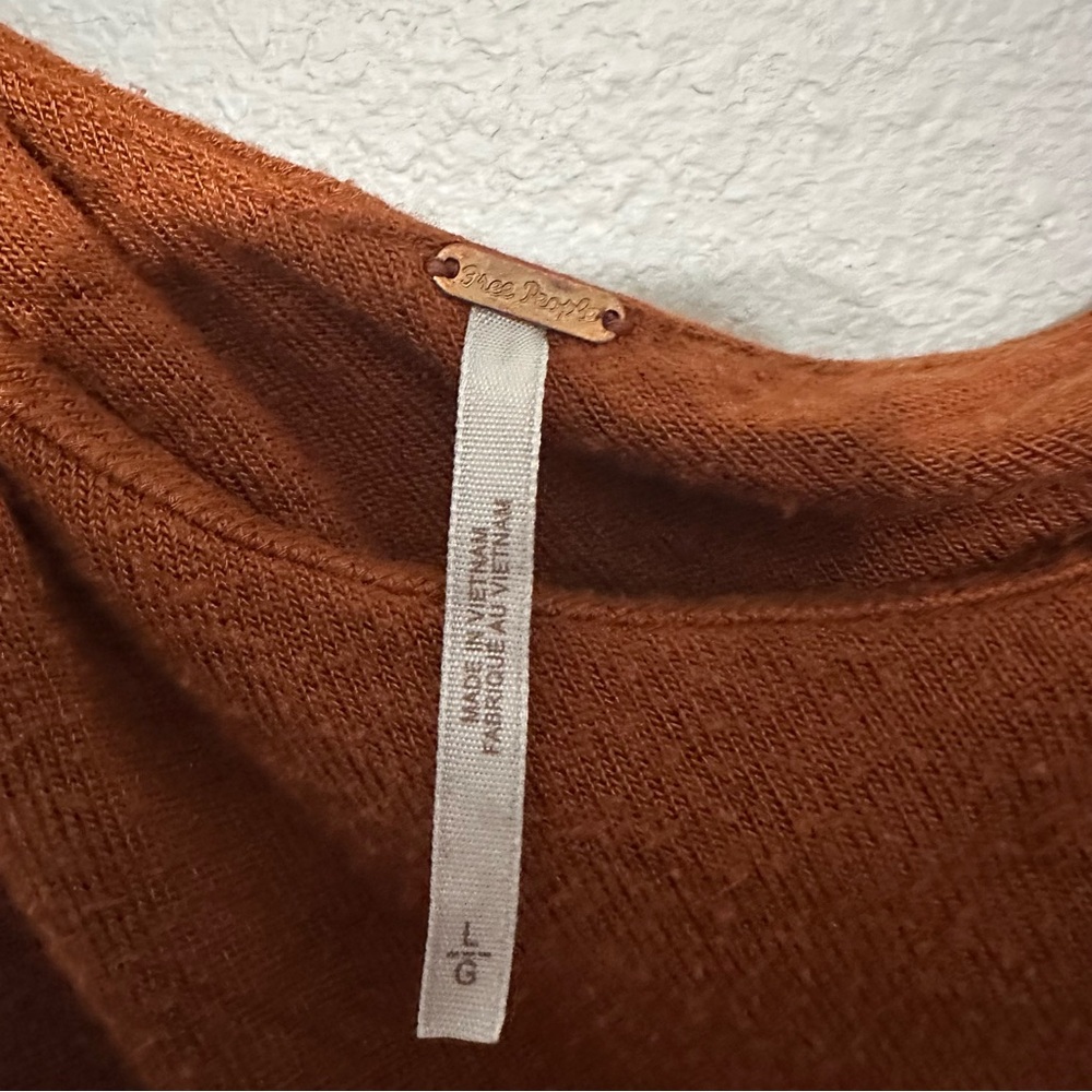 Free People Rust Brown Bubble Crop Top with removable strap Size L - Picture 3 of 4